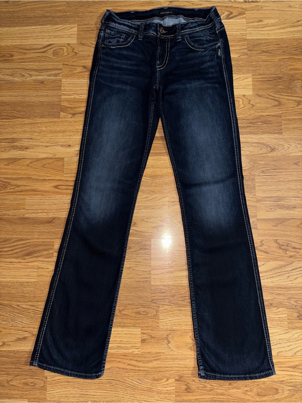 Silver Jeans Co Suki Slim Boot Women’s Size 31x35 Tall Dark Wash Embroidered